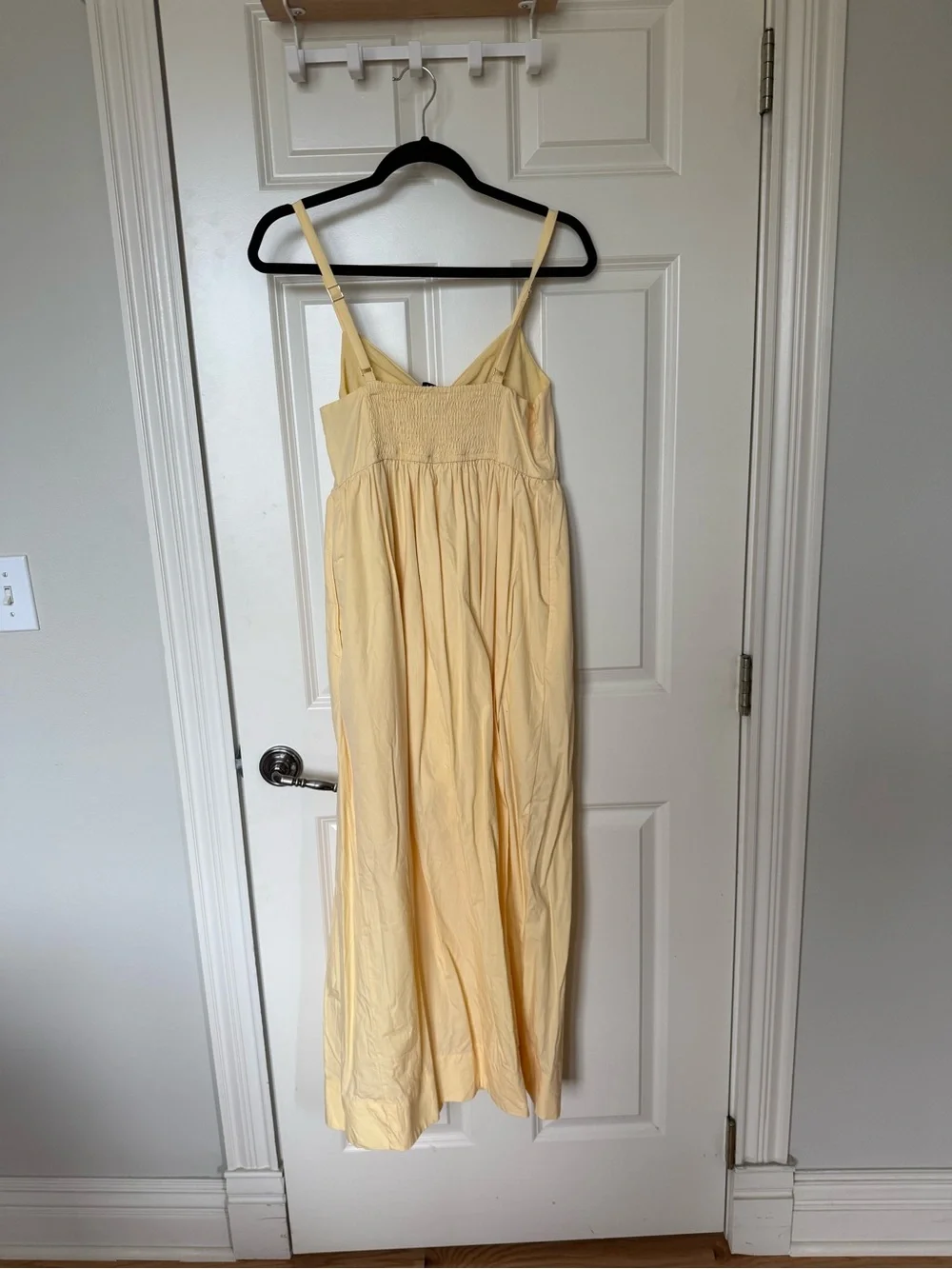 Abercrombie & Fitch Butter Yellow Midi Dress size Medium